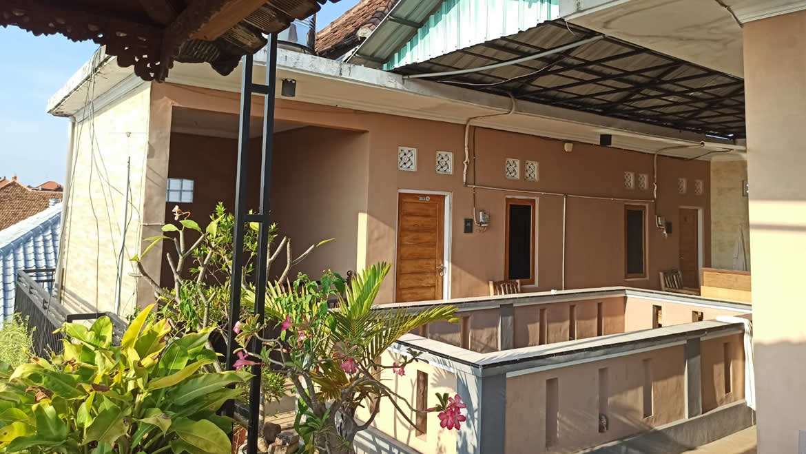 blubuh sari kerobokan